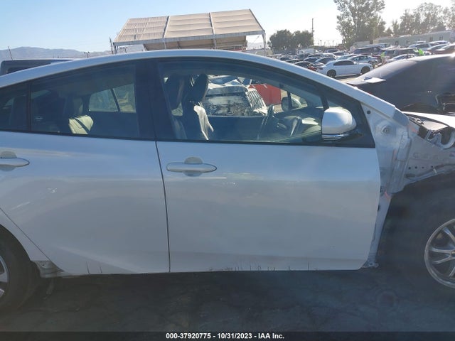 Toyota Prius Prime Plus/premium/advanced 2017 JTDKARFP2H3005709 Image 14