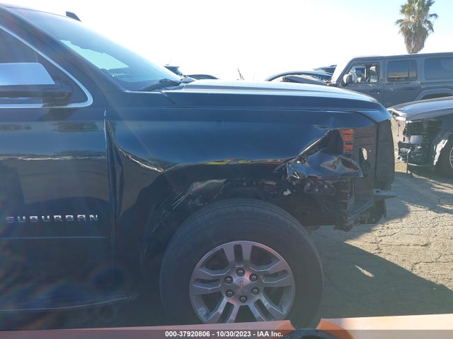 Chevrolet Suburban Premier 2017 1GNSCJKCXHR223738 Image 6