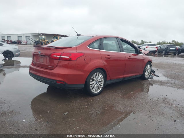 2018 FORD FOCUS TITANIUM VIN: 1FADP3J28JL246296