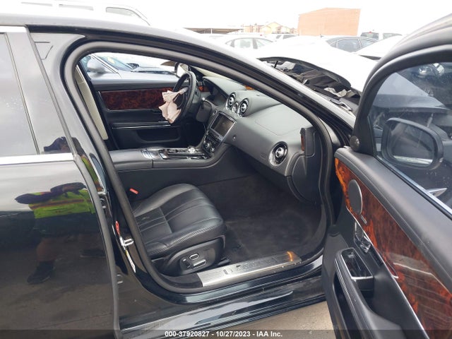 2013 JAGUAR XJ SAJWA1C71D8V55411 Photo 4