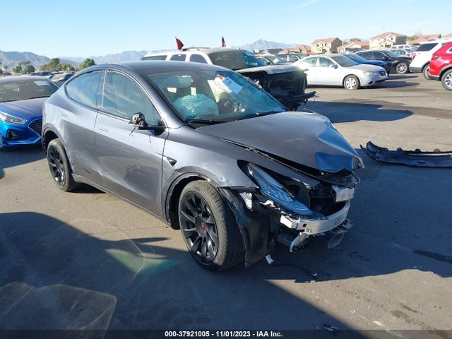 2023 TESLA MODEL Y 7SAYGDEE4PA079999 Photo 0