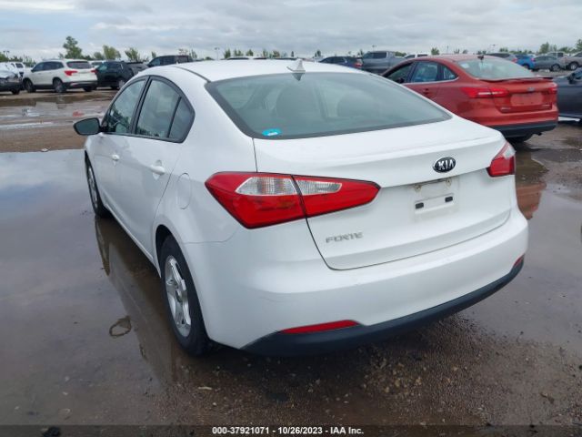 KNAFX4A65G5497170 KIA FORTE LX