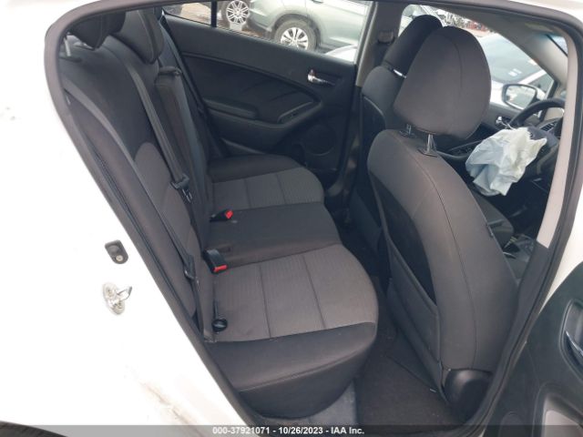 KNAFX4A65G5497170 KIA FORTE LX