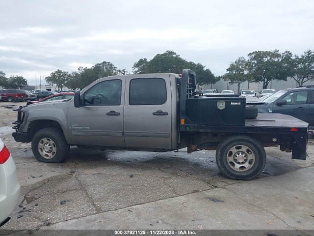 2008 GMC SIERRA 2500HD SLE1 VIN: 1GTHK236X8F140087