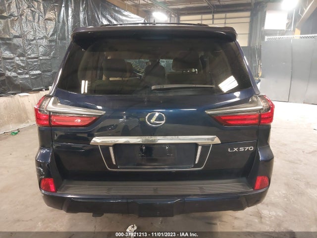 Lexus Lx 570 Two-row 2019 JTJHY7AX8K4295759 Image 16