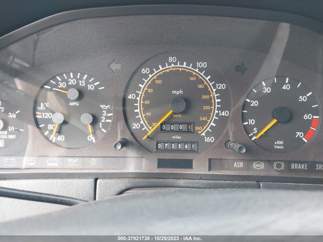 1994 MERCEDES-BENZ S 500 VIN: WDBGA70E4RA160372