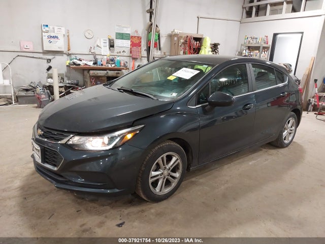 Chevrolet Cruze Lt Auto 2018 3G1BE6SMXJS519833 Image 2