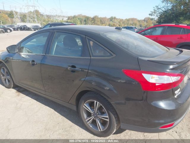 1FADP3F27EL233084 Ford FOCUS SE