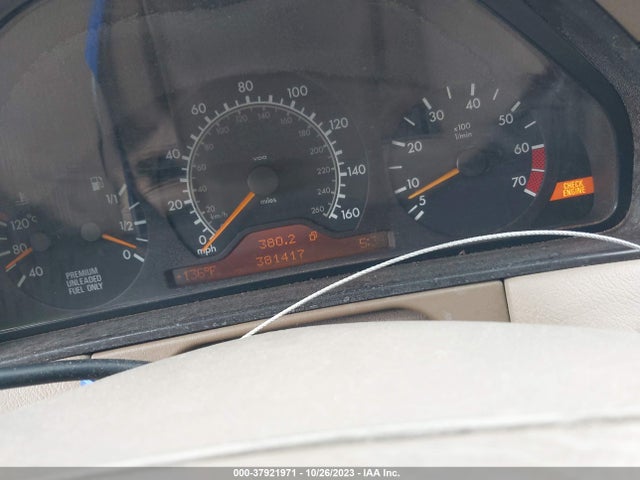 1998 MERCEDES-BENZ E-CLASS VIN: WDBJF65F4WA531402