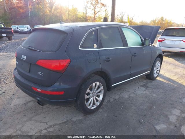 WA1LFAFP4EA096877 Audi Q5 Premium Plus
