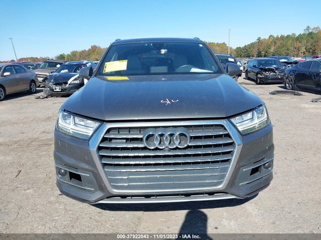 WA1LAAF79JD033488 Audi Q7 3.0t Premium