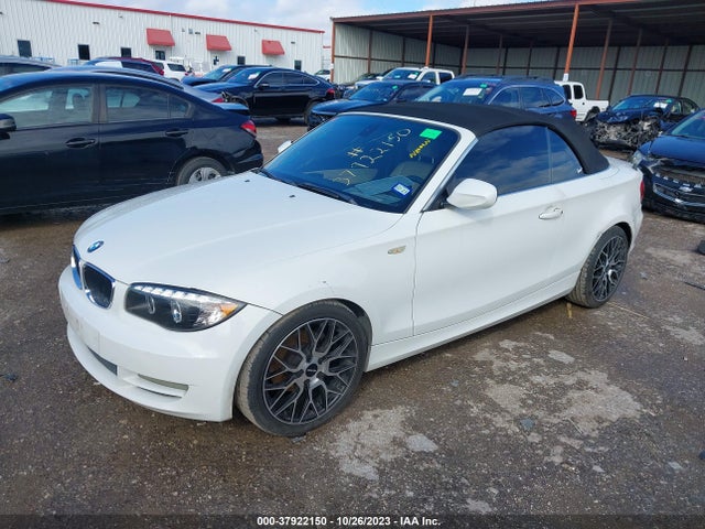 37922150 :رقم المزاد ، WBAUN1C57BVH83775 vin ، 2011 Bmw 128i مزاد بيع