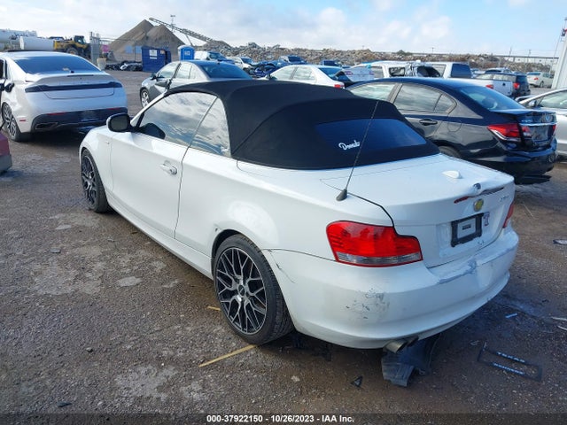 37922150 :رقم المزاد ، WBAUN1C57BVH83775 vin ، 2011 Bmw 128i مزاد بيع