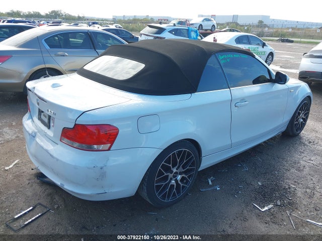 37922150 :رقم المزاد ، WBAUN1C57BVH83775 vin ، 2011 Bmw 128i مزاد بيع