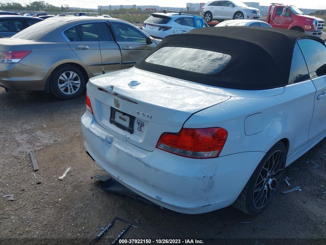 37922150 :رقم المزاد ، WBAUN1C57BVH83775 vin ، 2011 Bmw 128i مزاد بيع
