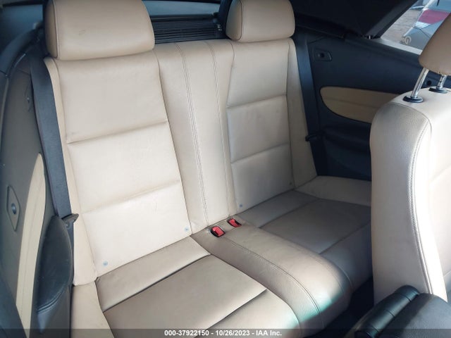 37922150 :رقم المزاد ، WBAUN1C57BVH83775 vin ، 2011 Bmw 128i مزاد بيع