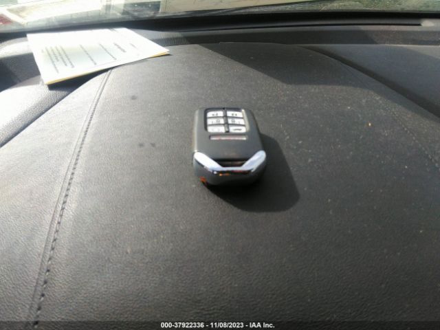 5FNRL6H92JB047151 Honda Odyssey Elite