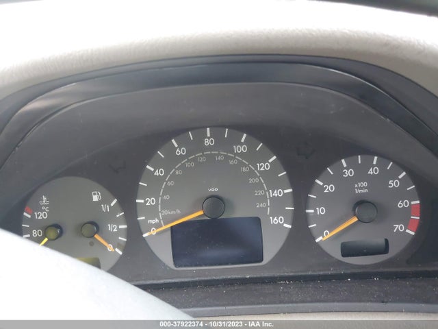 2000 MERCEDES-BENZ CLK 430 VIN: WDBLK70G4YT047540