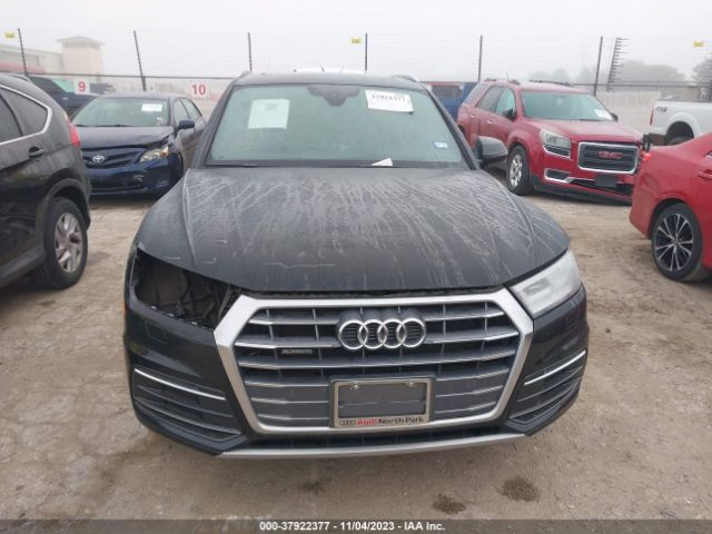 WA1BNAFY3J2085879 Audi Q5 Premium Plus