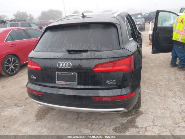 WA1BNAFY3J2085879 Audi Q5 Premium Plus