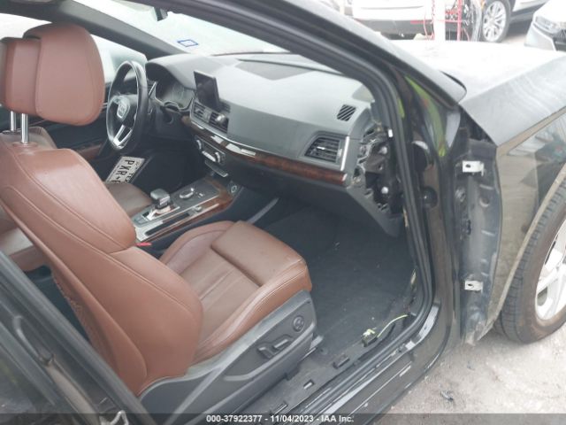 WA1BNAFY3J2085879 Audi Q5 Premium Plus