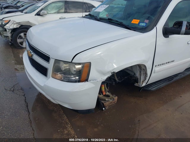 2007 CHEVROLET AVALANCHE 1500 LTZ VIN: 3GNEC12J27G157549