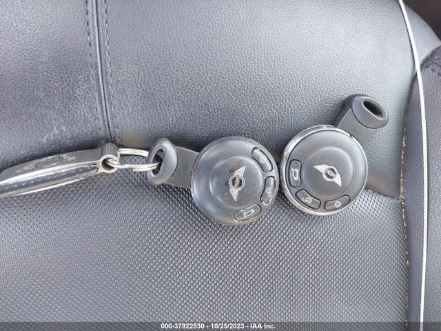 2012 MINI COOPER COUNTRYMAN WMWZC3C50CWL86845 Photo 10