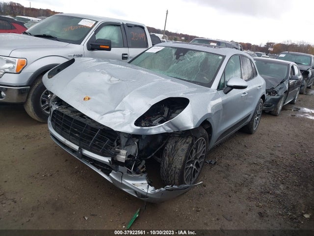 2017 PORSCHE MACAN WP1AB2A5XHLB19199 Photo 1