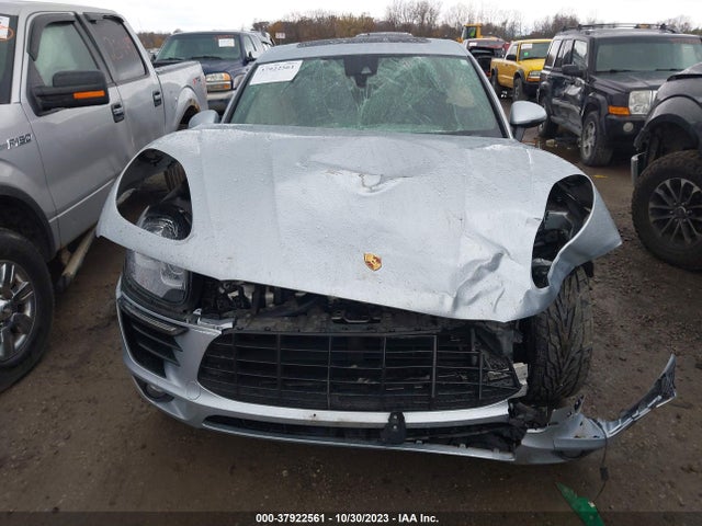 2017 PORSCHE MACAN WP1AB2A5XHLB19199 Photo 5