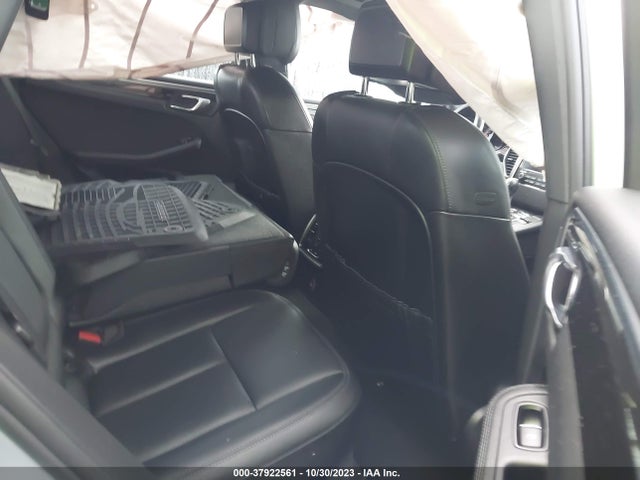 2017 PORSCHE MACAN WP1AB2A5XHLB19199 Photo 7