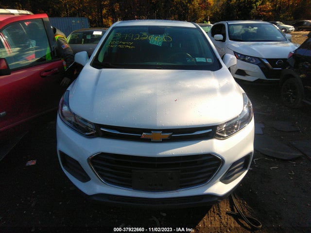 Chevrolet TRAX LS 2018 KL7CJNSB7JB698017 Image 12