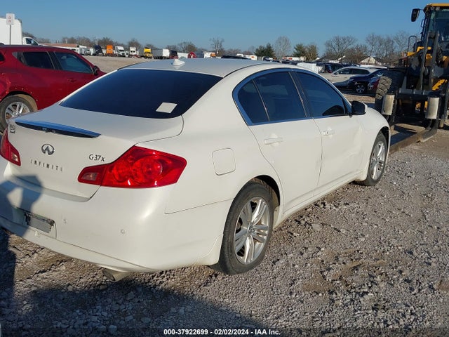 2013 INFINITI G37X VIN: JN1CV6AR1DM756386