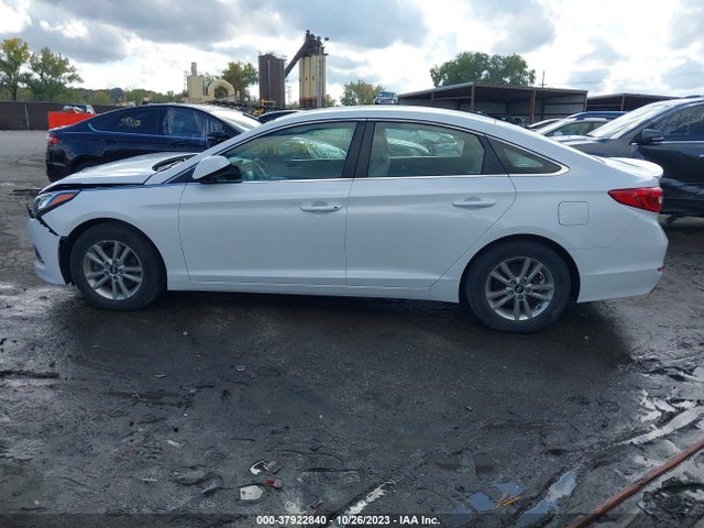 2017 HYUNDAI SONATA VIN: 5NPE24AF3HH458494