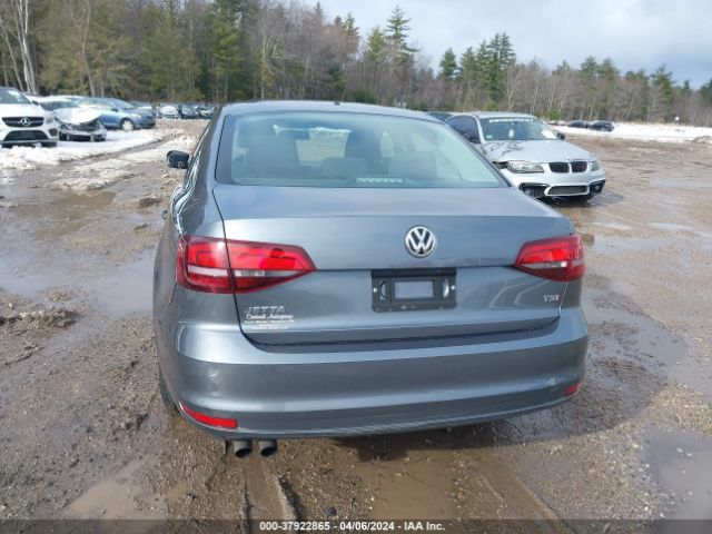 3VW267AJ5GM205292 Volkswagen Jetta 1.4t S