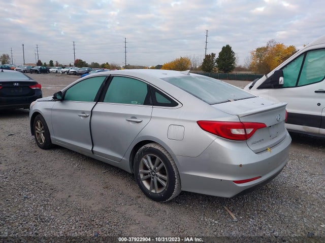 Hyundai Sonata 2.4l Se 2015 5NPE24AF6FH214030 Image 3