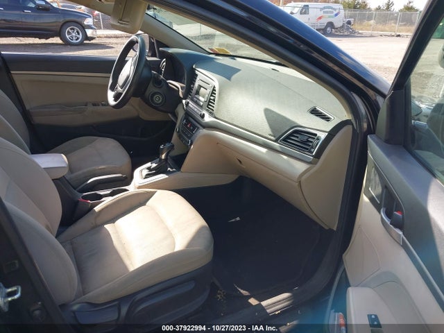 2017 HYUNDAI ELANTRA SE VIN: 5NPD74LF3HH198771