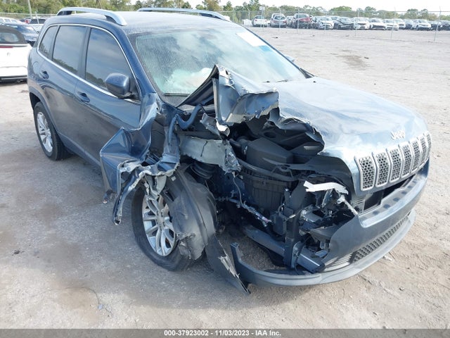 1C4PJLCB9KD479489 Jeep Cherokee Latitude