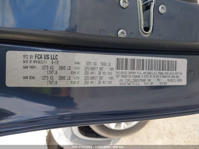 1C4PJLCB9KD479489 Jeep Cherokee Latitude