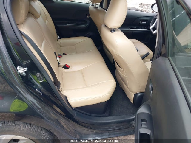 Toyota Prius C One/two/three/four 2015 JTDKDTB32F1580859 Image 8