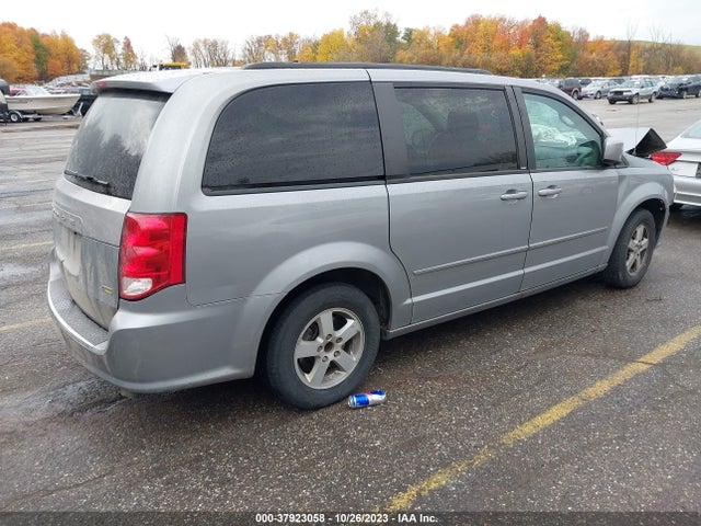 2013 DODGE GRAND CARAVAN SXT VIN: 2C4RDGCG2DR627260