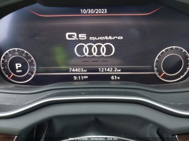 WA1BNAFY9K2022092 Audi Q5 Premium Plus