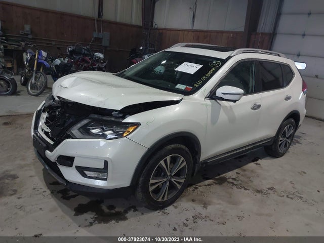 2017 NISSAN ROGUE SL VIN: 5N1AT2MV6HC796000