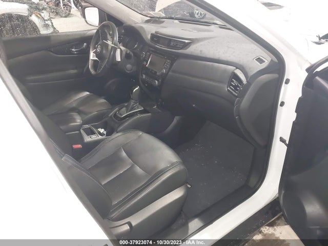 2017 NISSAN ROGUE SL VIN: 5N1AT2MV6HC796000