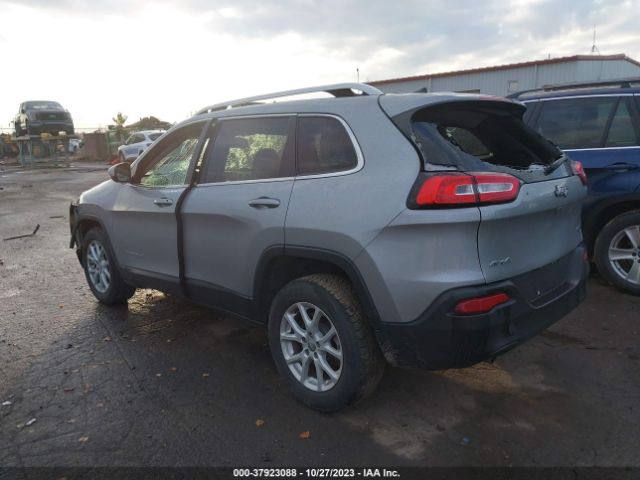 1C4PJMCB8HW512081 Jeep Cherokee Latitude