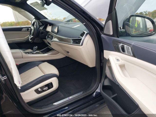 5UXCX4C56KLS37549 BMW X7 Xdrive50i