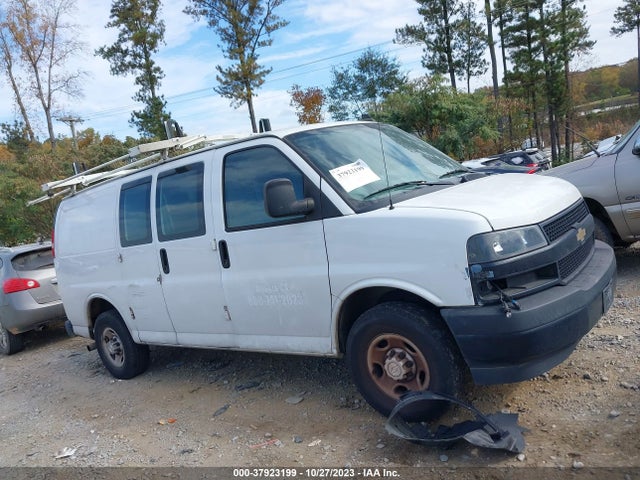 2018 CHEVROLET EXPRESS CARGO VAN VIN: 1GCWGAFP1J1342360