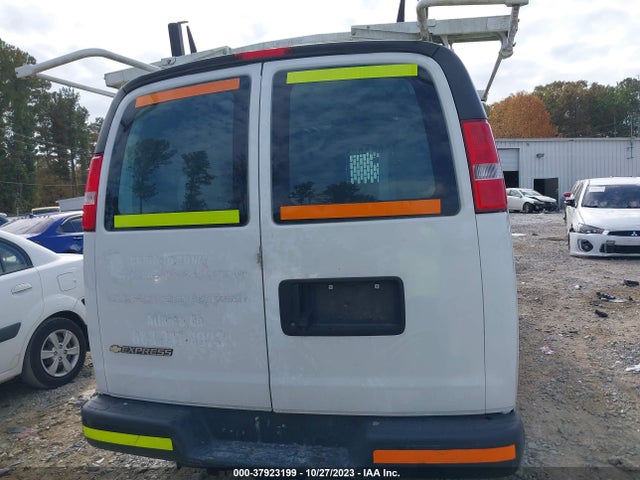 2018 CHEVROLET EXPRESS CARGO VAN VIN: 1GCWGAFP1J1342360