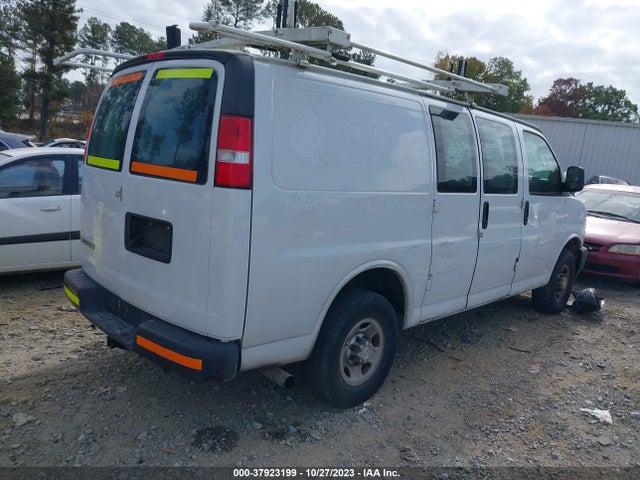 2018 CHEVROLET EXPRESS CARGO VAN VIN: 1GCWGAFP1J1342360