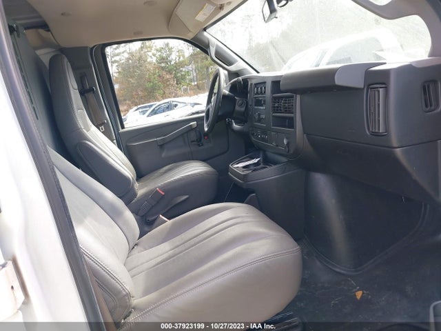 2018 CHEVROLET EXPRESS CARGO VAN VIN: 1GCWGAFP1J1342360