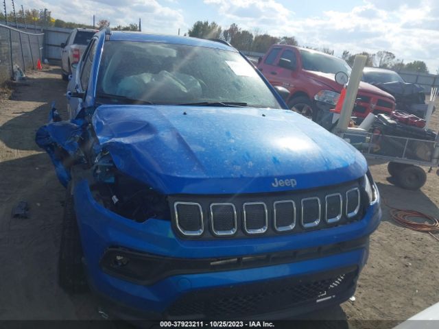3C4NJCBB7NT187427 Jeep Compass Latitude Fwd